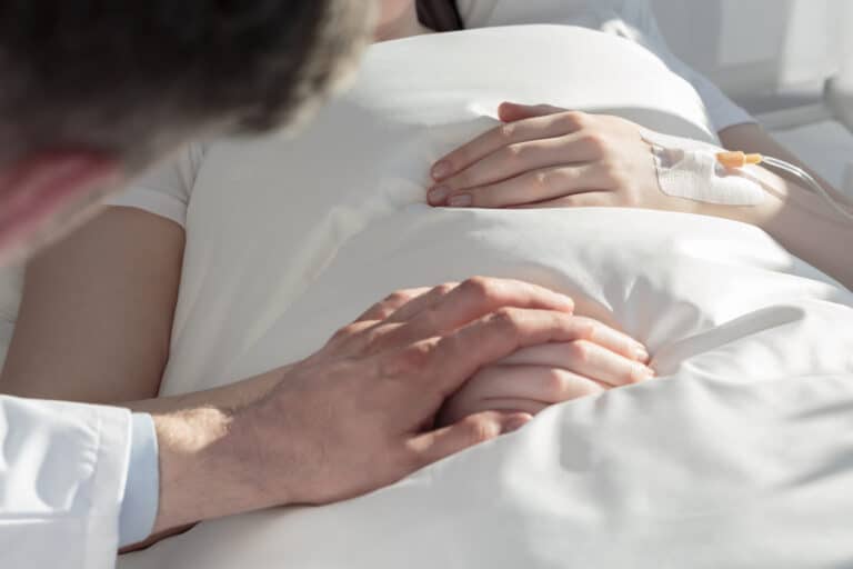 16_Palliatiivinen hoitoty&ouml; ja saattohoitoty&ouml;